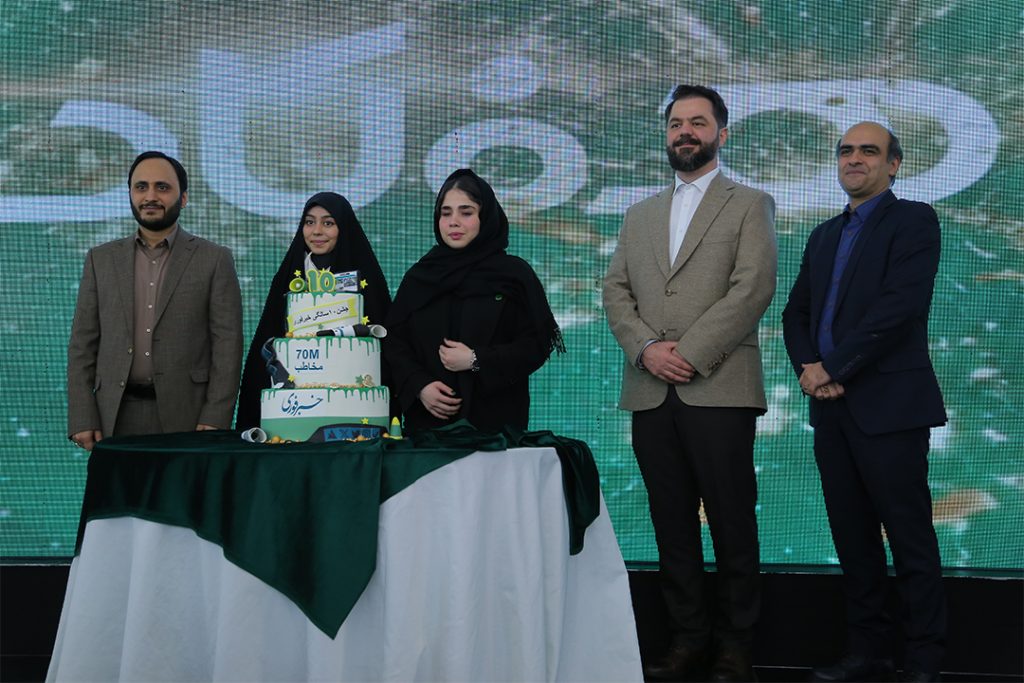 جشن-ده-سالگی-و-هفتاد-میلیونی-شدن-پایگاه-خبری-خبر-فوری